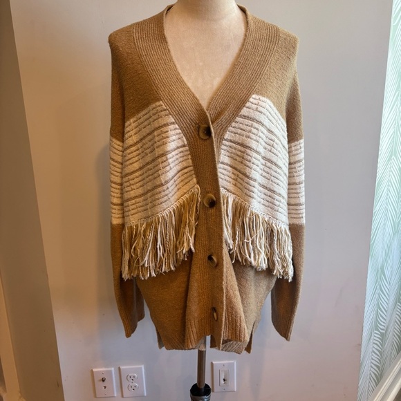 Peace Love World Black Label Fringe Cozy Knit Tan Cardigan Medium Bohemian - Picture 4 of 14